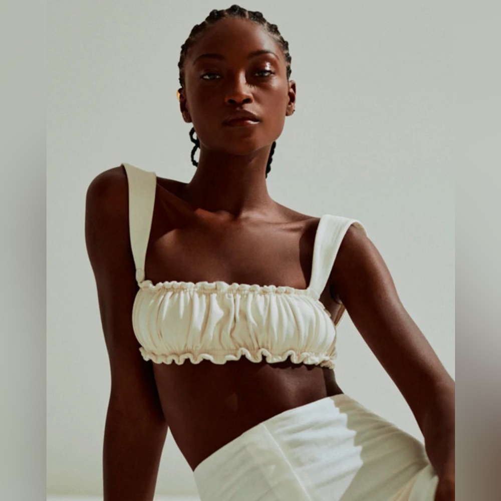 OSTRA BRASIL - Biquíni Top Reto Franzido - Off-White - M